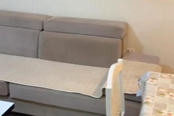 Shtepi me qera 2+1 ne Tirane - 650 Euro