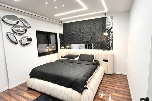 Shtepi me qera Apartament ne Tirane, 2+1, Mobilimi E mobiluar, Pagesa 2,000  Euro.