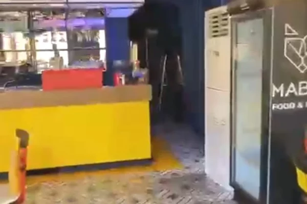 Ambient biznesi me qera 2+1 ne Tirane - 800 Euro