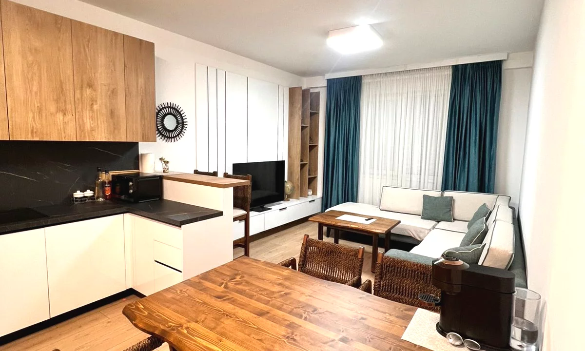 Shtepi me qera Apartament ne Tirane, 2+1, Mobilimi E mobiluar, Pagesa 70,000  Leke.