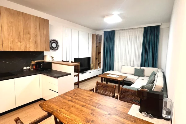 Jepet me qera apartamenti 2+1+2+🅿️ ne Yzberisht 