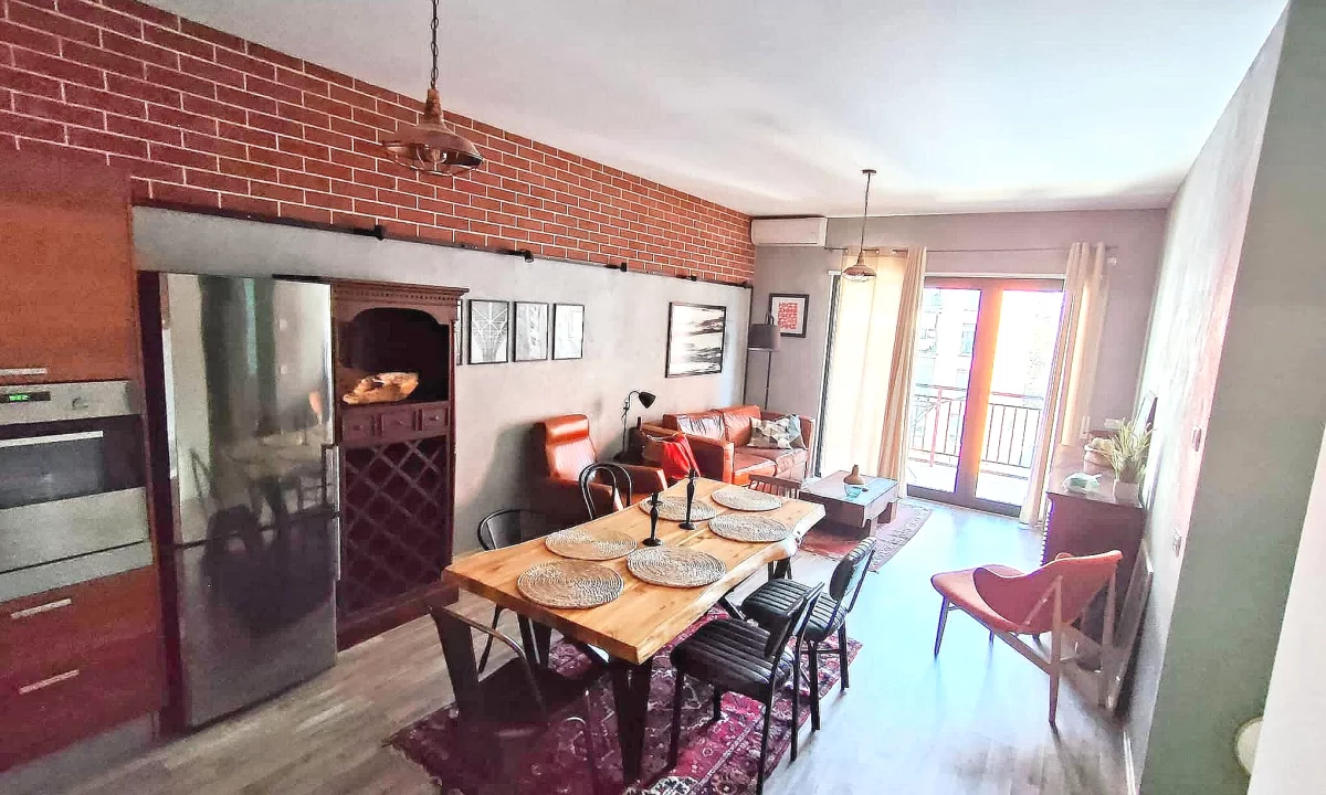 Apartment for sale in Tirana 2+1, Furnished