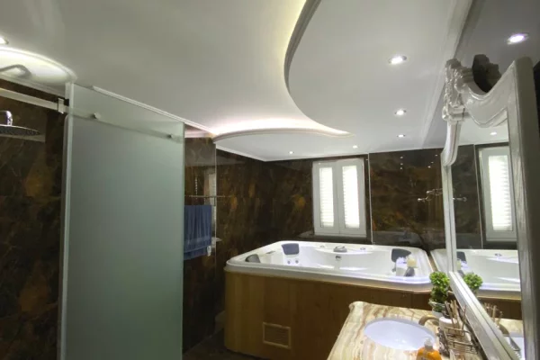 Villa di lusso in vendita a Tirana 4+1, Arredato