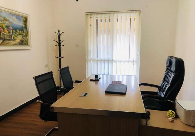 Pajisje biznesi ne shitje  ne Tirane - 750 Euro
