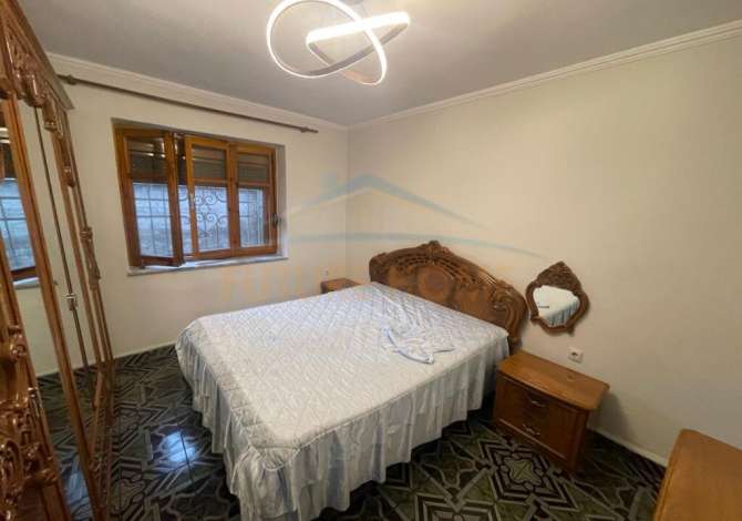 Shtepi me qera 2+1 ne Korce - 25,000 Leke