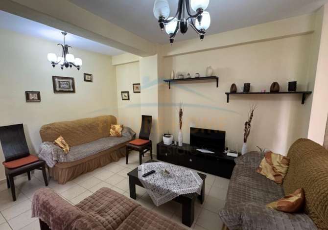 Shtepi ne shitje Apartament ne Korce, 2+1, Mobilimi E mobiluar, Pagesa 67,000  Euro.