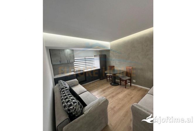 Shtepi me qera 2+1 ne Korce - 400 Euro