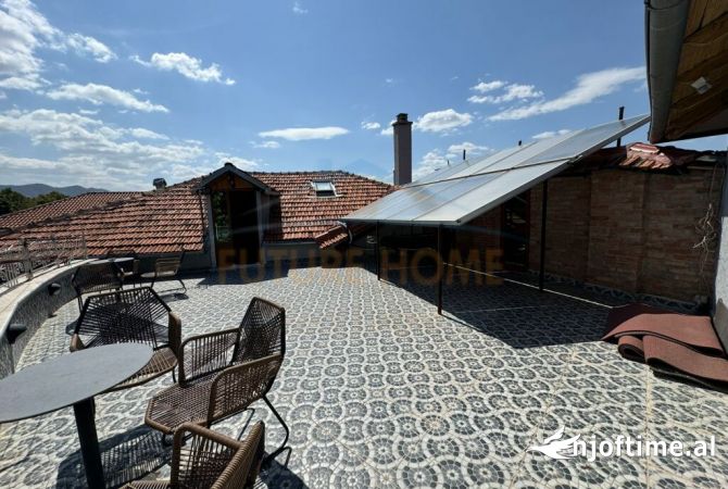 Shitet, Biznes (Hotel), Bulevard Republika, Korce(KO44124).