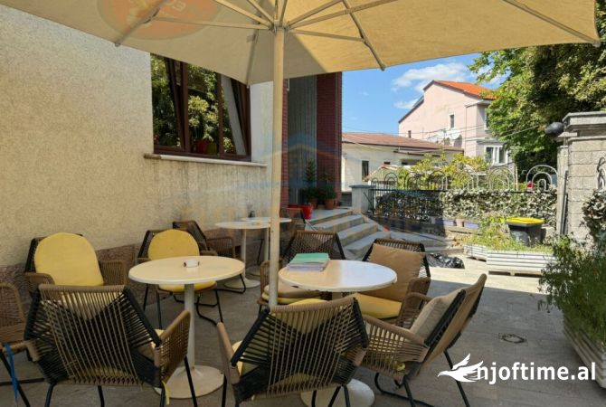 Shitet, Biznes (Hotel), Bulevard Republika, Korce(KO44124).