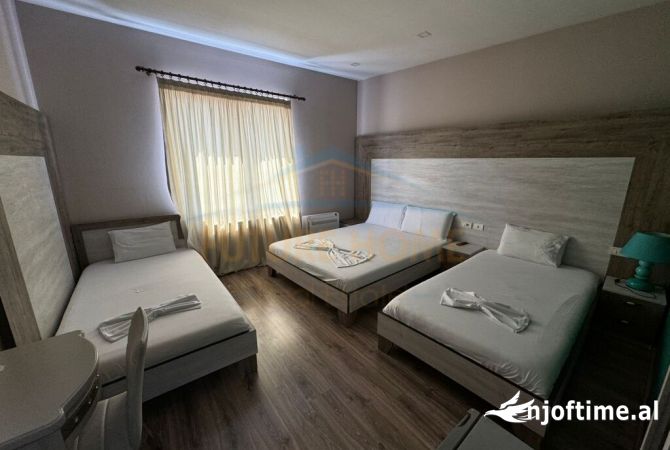 Shitet, Biznes (Hotel), Bulevard Republika, Korce(KO44124).