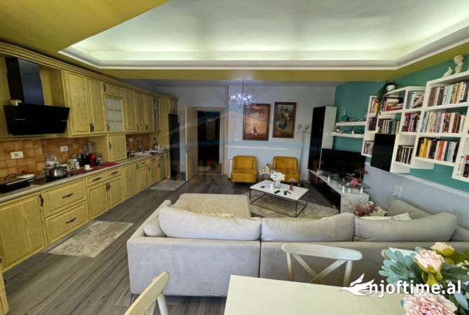 Shtepi ne shitje 2+1 ne Korce - 85,000 Euro