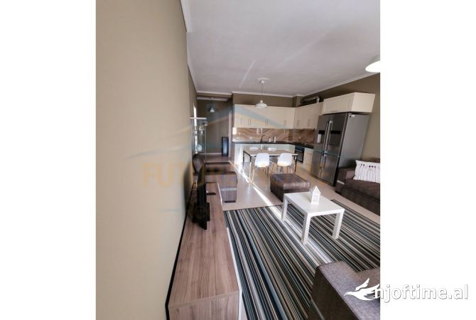 Shtepi me qera 1+1 ne Korce - 35,000 Leke