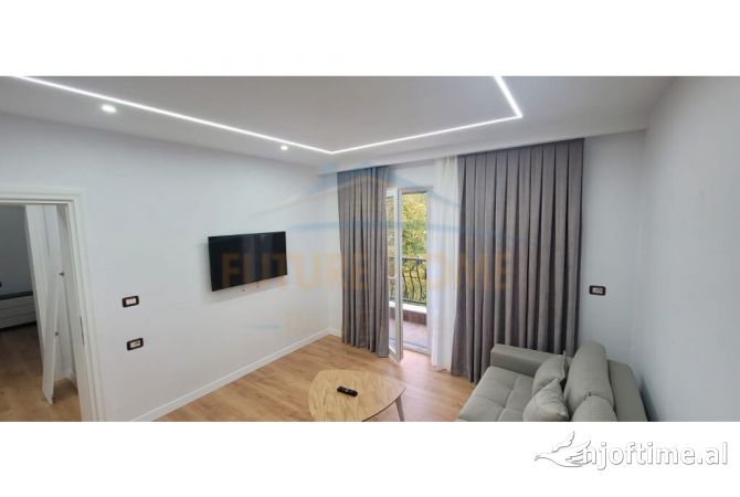 Shtepi me qera 1+1 ne Korce - 350 Euro