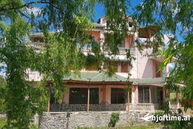 Shtepi ne shitje 4+1 ne Korce - 200,000 Euro
