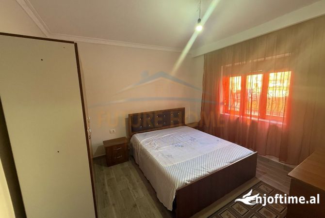 Shtepi ne shitje Apartament ne Korce, 1+1, Mobilimi E mobiluar, Pagesa 35,000  Euro.
