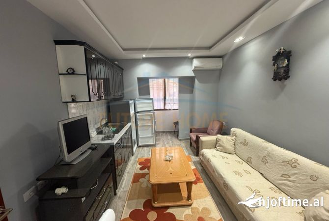 Shtepi ne shitje 1+1 ne Korce - 35,000 Euro