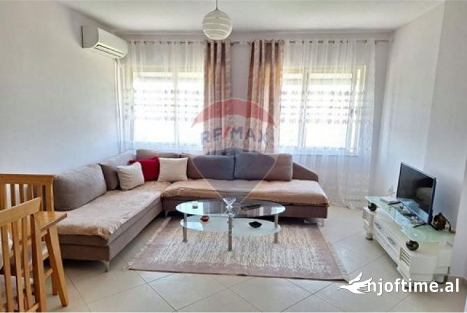 Shtepi me qera 1+1 ne Tirane - 450 Euro