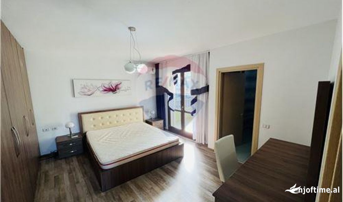Shtepi me qera Apartament ne Tirane, 2+1, Mobilimi E mobiluar, Pagesa 600  Euro.