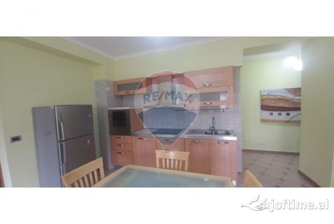 Shtepi me qera 2+1 ne Tirane - 600 Euro