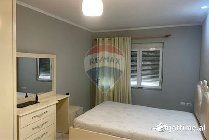 Shtepi me qera 1+1 ne Tirane - 400 Euro