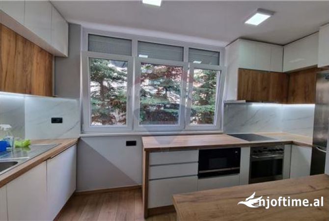 Shtepi me qera 1+1 ne Tirane - 650 Euro
