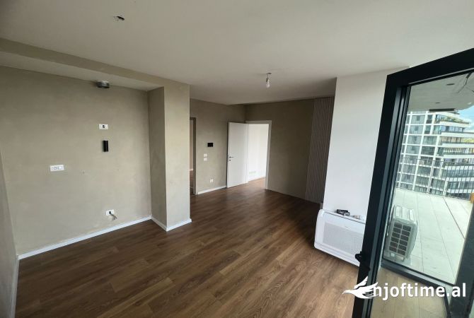 Ambient biznesi me qera 3+1 ne Tirane - 1,600 Euro
