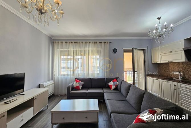 Casa in affitto 3+1 a Tirana - 1,000 Euro