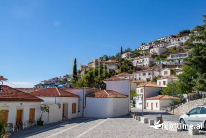 Shtepi ne shitje 5+1 ne Himare - 447,000 Euro