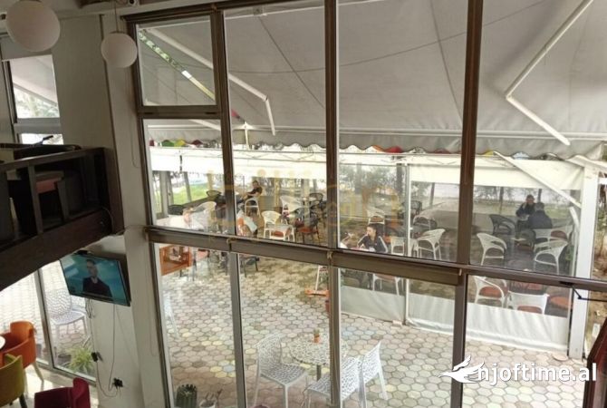 SHITET BAR KAFE PRANE PALLATEVE CABEJ! 145000 Euro, ID: Billion3752