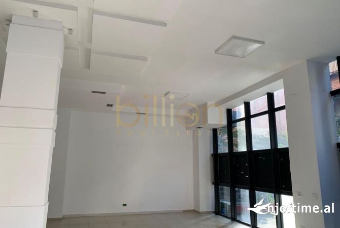 Ambient biznesi ne shitje 3+1 ne Tirane - 272,000 Euro