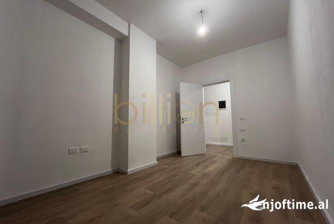 Apartment for rent in Tirana 2+1, Emty