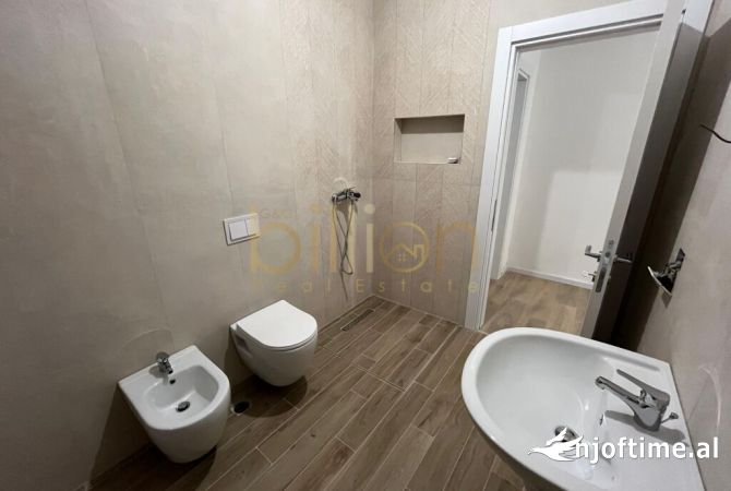 Apartment for rent in Tirana 2+1, Emty