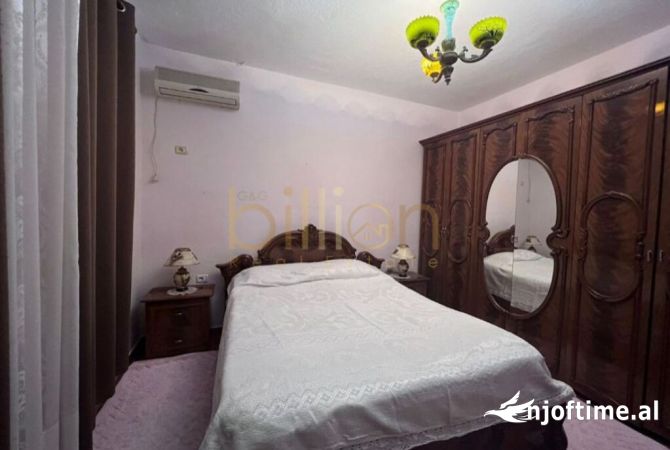 Private house for rent in Tirana 2+1, Furnished