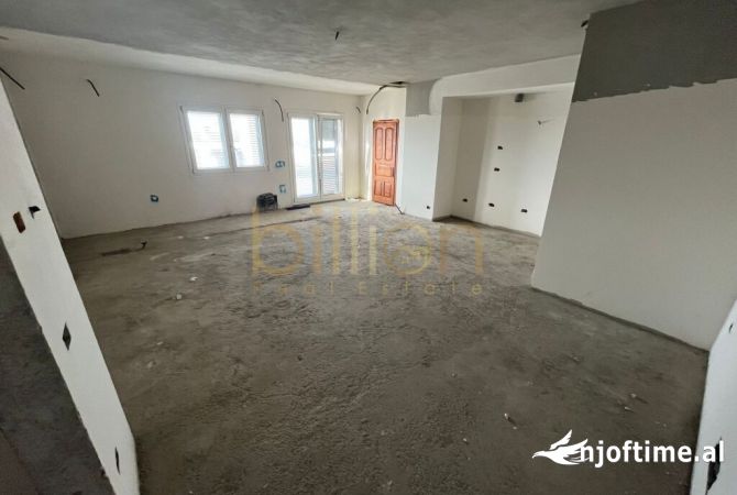 Shtepi ne shitje 3+1 ne Tirane - 412,000 Euro