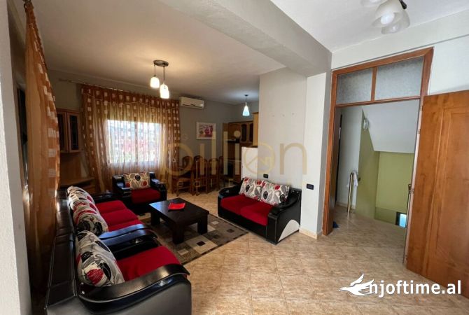 Shtepi me qera 2+1 ne Tirane - 700 Euro