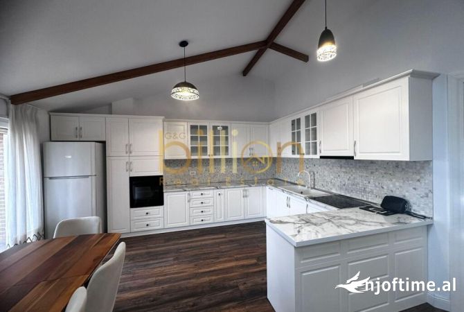 Shtepi me qera 4+1 ne Tirane - 1,500 Euro