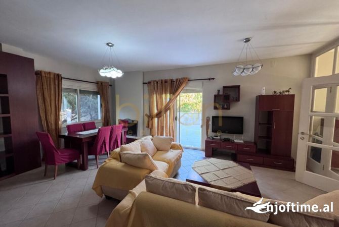 Shtepi ne shitje 2+1 ne Durres - 195,000 Euro