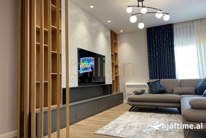 Shtepi me qera 2+1 ne Tirane - 1,500 Euro