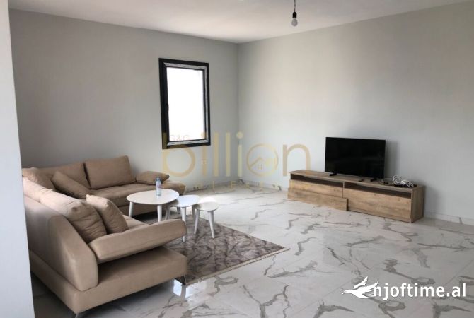 Casa in vendita 2+1 a Elbasan - 100,000 Euro