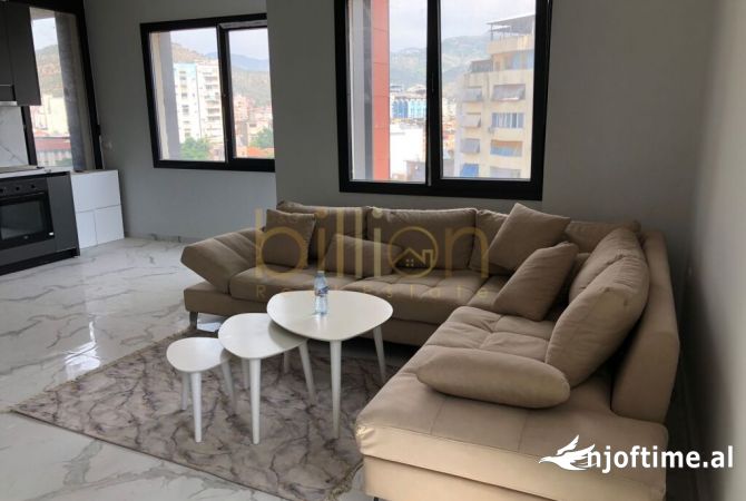 Casa in vendita 2+1 a Elbasan - 100,000 Euro