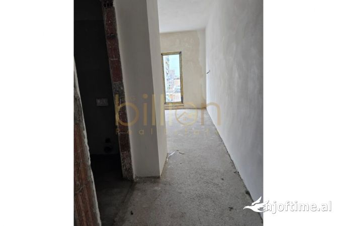 Shtepi ne shitje 2+1 ne Tirane - 282,000 Euro