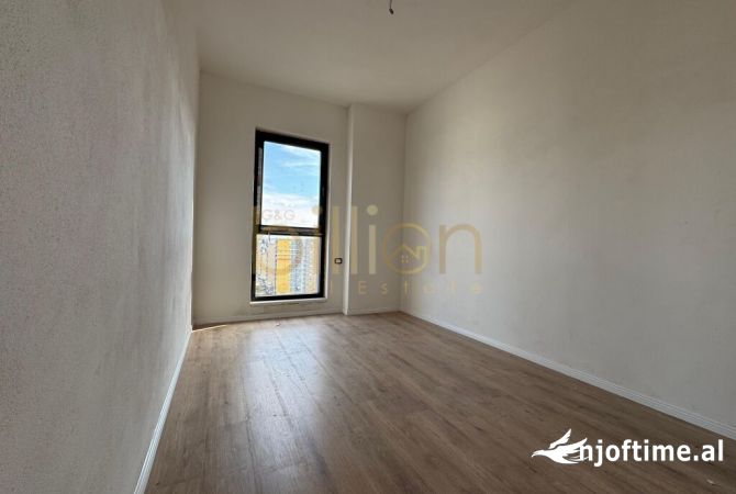 Shtepi ne shitje Apartament ne Tirane, 2+1, Mobilimi Bosh, pa mobiluar, Pagesa 150,000  Euro.