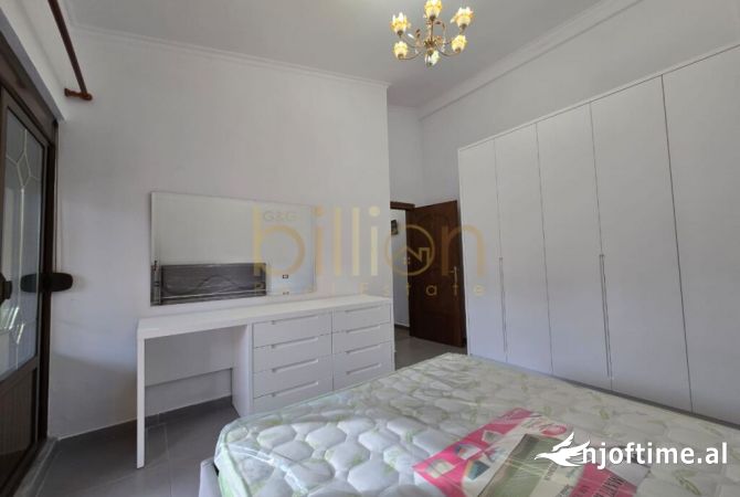 Shtepi me qera Apartament ne Tirane, 1+1, Mobilimi E mobiluar, Pagesa 500  Euro.