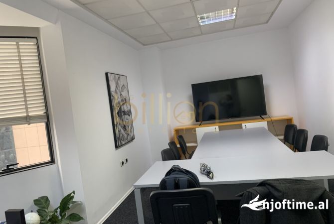 TEK KULLAT BINJAKE, JEPET ME QIRA AMBIENT BIZNESI PER ZYRA!