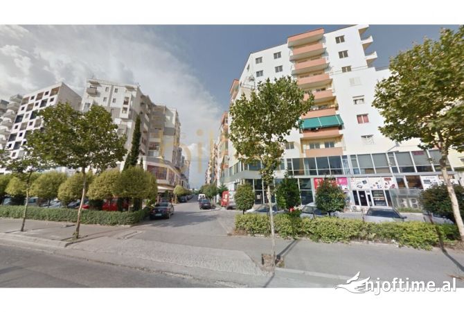 Ambient biznesi ne shitje 3+1 ne Tirane - 100,000 Euro