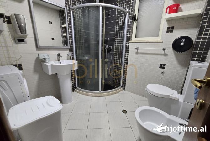 Casa in affitto 3+1 a Tirana - 1,000 Euro