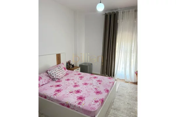 Shtepi me qera 2+1 ne Tirane - 700 Euro
