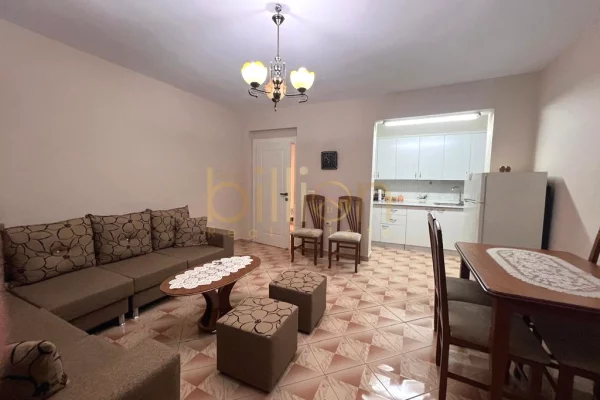 Shtepi me qera 2+1 ne Tirane - 500 Euro