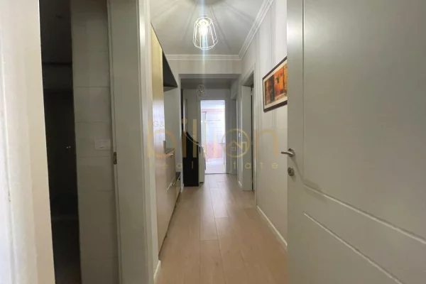 Shtepi me qera 3+1 ne Tirane - 1,000 Euro