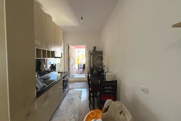 Shtepi ne shitje 1+1 ne Tirane - 99,000 Euro